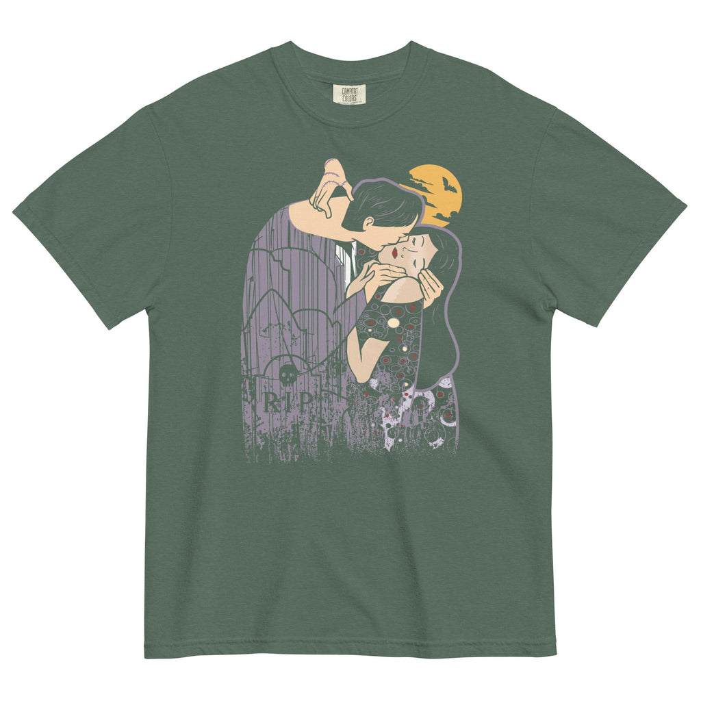 Kooky Spooky Kiss Men's Relaxed Fit Tee product image 6